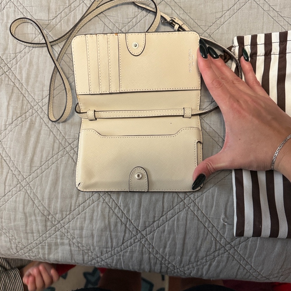 Henri Bendel Glittering Silver Crossbody Bag - Picture 3 of 3